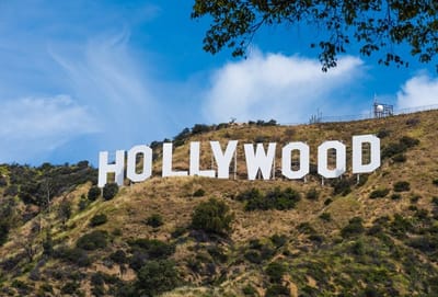 יום הולדת לשלט המפורסם בעולם: הסיפור של HOLLYWOOD
