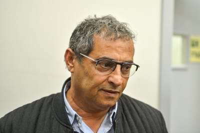 נחשף הפוליטיקאי הבכיר ששילם על שירותי מין