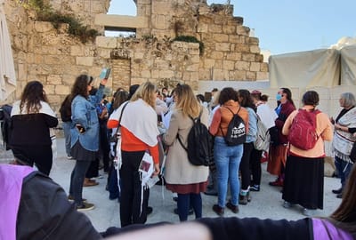 נשות הכותל הגיעו; כוח סמוי עצר נער חרדי בן 14