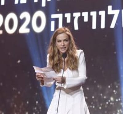 אגם רודברג הודיעה על היריון עם עקיצה לבעלה