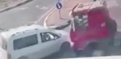 תיעוד קשה: רגע התאונה בה נהרגו 7 בני אדם. צפו
