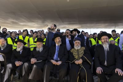אלפי בחורי ישיבות סרוגות צעדו לחיזוק הרבנות הראשית