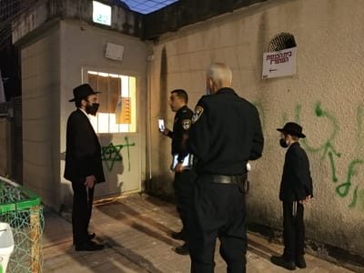 כיתובים אנטישמיים על בית הכנסת החדש במגדל העמק