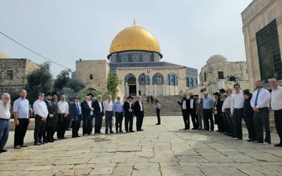 משלחת 50 רבנים בהר הבית
