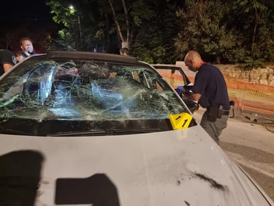 במהלך הלילה: שוטרים הותקפו בירושלים, בוצע ירי