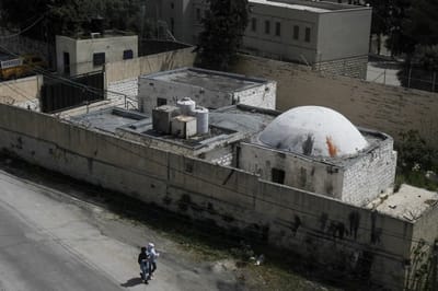 מח"ט שומרון רועי צוויג ושני מתפללים נפצעו בפיגוע ירי
