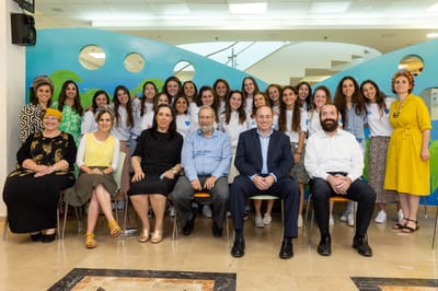 "פסיפס מרגש": פינסקי פגש מתנדבי שירות לאומי