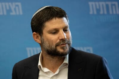 מה לחינוך הדתי ולגירוש יריבים פוליטיים מבתי הכנסת? ח"כ בצלאל סמוטריץ