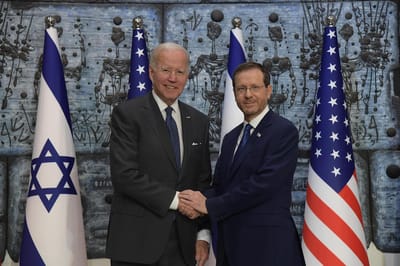הרצוג עם ביידן, בביקורו בישראל