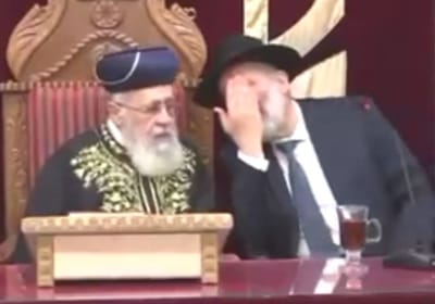 הלחישה של דרעי לרב יוסף: "מלחמה גדולה על הדתות"