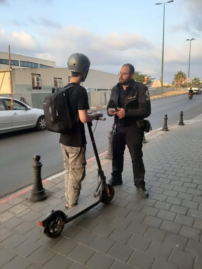 מה-1.9: אתם עלולים לקבל קנס על נסיעה בקורקינט