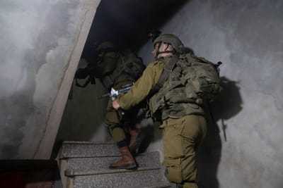 מבצע "שובר גלים": ארבעה מבוקשים נעצרו הלילה|צפו: