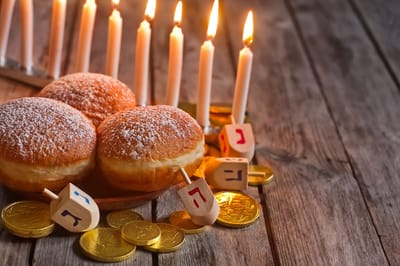 אוהבים סופגניות, אבל יותר מדי? כך תצלחו את חנוכה