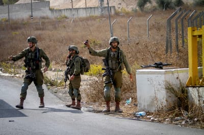 פיגוע בחווארה: 2 לוחמים נפצעו, המחבל נוטרל