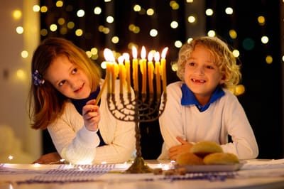 חנוכה שמח: אלו כל האטרקציות החינמיות בחג