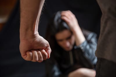 ויכוח על זכות קדימה בכביש הסתיים בתקיפה עם אלה
