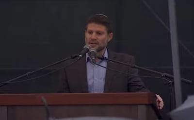 סמוטריץ' בבכי: מה נעשה רבנו בלי החיוך והחיבוק?