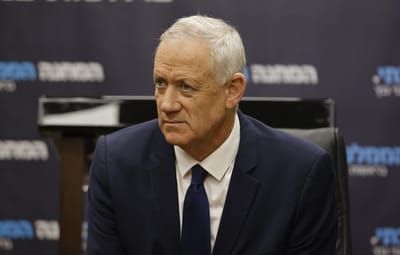 גנץ מגבה את הרצוג: "פועל למנוע קרע בעם"