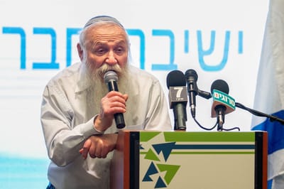 ראשי ממשלה לשעבר יגיעו להלוויית הרב דרוקמן
