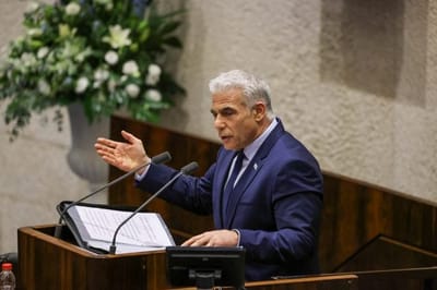 ראש הממשלה היוצא, ויו״ר ״יש עתיד״ יאיר לפיד, אתמול בהשבעת הממשלה,