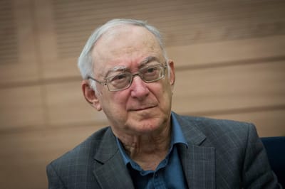 אסא כשר: "אי אפשר לסבול את הטפילות החרדית"