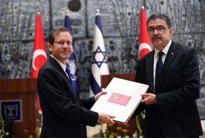 התקבל כתב האמנה של שגריר טורקיה בישראל