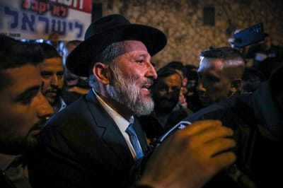 דרעי בהתבטאות ראשונה: "יסגרו את החלון? נפרוץ את התקרה"