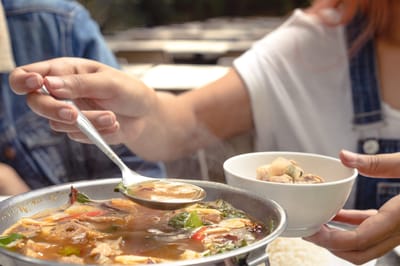מושלם לסערה: 5 רעיונות למרקים שיחממו אתכם