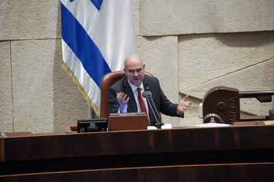 אמיר אוחנה.