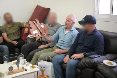 ראש השב"כ נפגש עם לוחמי יחידת המסתערבים