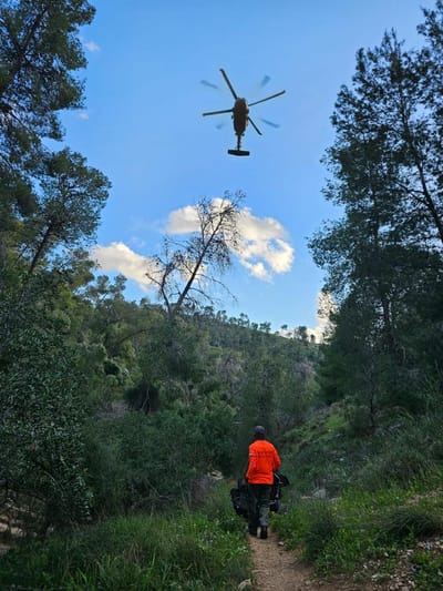 מטייל בן 75 חולץ באמצעות מסוק בהרי ירושלים | תיעוד