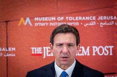 דיווח: דה סנטיס יכריז על ריצה לנשיאות בשבוע הבא