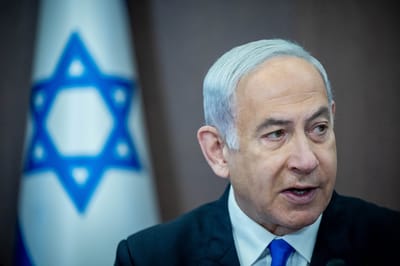 נחשף: חבר ליכוד בכיר הזמין הודעות נגד מקורב לנתניהו