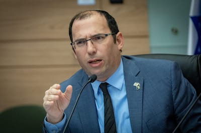 ענק: ככה רוטמן הטריל את חברי יש עתיד | צפו