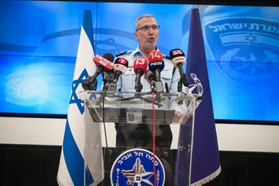 עמי אשד הוא לא קדוש מעונה, רק אופורטוניסט זול