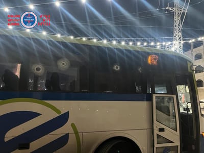פיגוע ירי בשומרון: 8 קליעים פגעו באוטובוס ליד חווארה