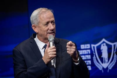 בני גנץ