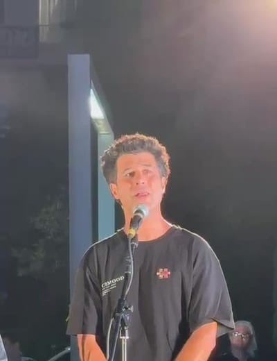 צפו: מאה שחקנים בתפילה לשחרור החטופים