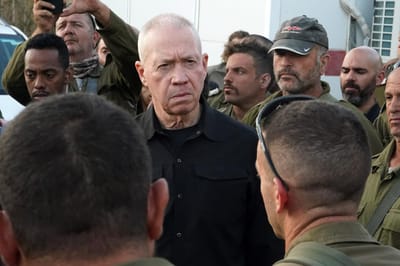 גלנט: הלחץ על חמאס מקדם את שחרור החטופים