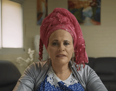 הסרוגה ששבעת בניה וחתניה נלחמים בחזית. צפו