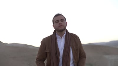 לראות את האור: שיר למסע ההחלמה של ניצולי הטבח