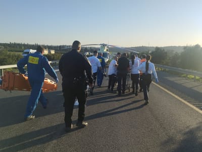 גבר נפצע קשה בתאונה בין רכב למשאית סמוך לעין תות
