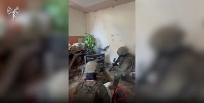 ניצול מזעזע: נחשף פיר מנהרה לצד מיטת תינוק