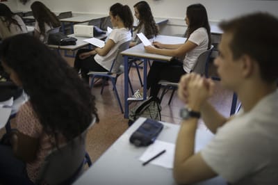 8 צעירות שילמו לסטודנטית שתיבחן עבורם ונתפסו