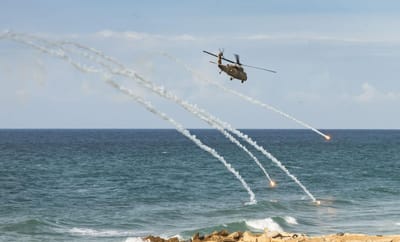 צפו: כך יחידת 669 מחלצת פצועים ביום ובלילה