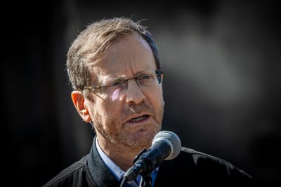 הרצוג מתריע: האשמות בבגידה יכולות להביא לרצח