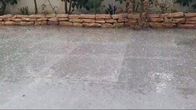 ברד כבד החל לרדת בירושלים. צפו
