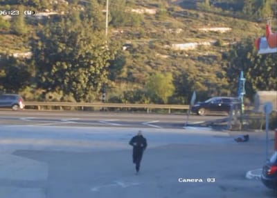מנסה לירות וחוטף כדור: תיעוד מחיסול המחבל