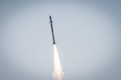 שוב אזעקות ברמת הגולן, עשרות רקטות שוגרו מלבנון