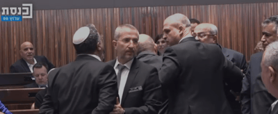 אחמד טיבי לבן גביר: ״כל כלב ביג'י יומו, גזען״ | צפו